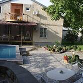 Guesthouse Lago & Wine Cellar