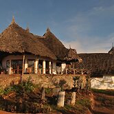 MamboViewPoint Eco Lodge