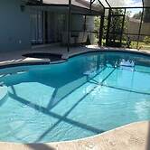 Parsley · New! Luxury, Near Disney & Universal. Sleep 9