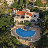 Resitour - Kamares Village