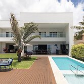 Casa luxuosa a beira mar de Jacumã RN