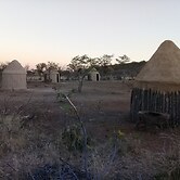 Omapaha Traditional Hut