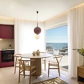 Sea View Beach Penthouse – Athens Coast