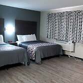 Crescent Park Motel & Suites