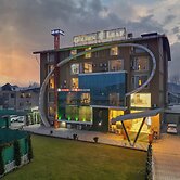 Hotel Golden Leaf Kashmir