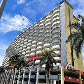 Dindings Pantai Desair Apartment By DPD