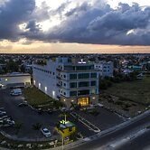 Golden Bay Belize Hotel
