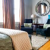 Decatur CourtHouse Suites