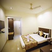 Hotel Regency Square