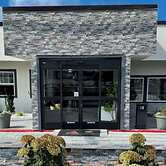Lx Hotel, Powered by ACW Circle