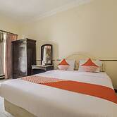 Super OYO 2346 Hotel Padjadjaran 1