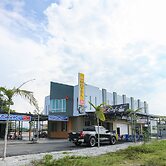 OYO 89859 PP Traveller's Hotel