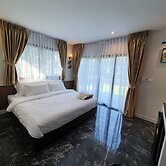 Bannjamjuree Resort Sattahip