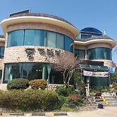 Byeonsan Dongguerami Pension