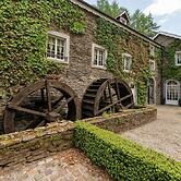 Magnificent Manor in Vresse-sur-semois With Sauna
