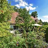 Geraumiger Ruckzugsort, Weissenburg