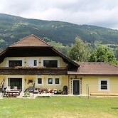 Modern Apartment in Sankt Michael im Lungau