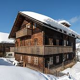 Sprawling Mansion near Ski Area in Salzburg