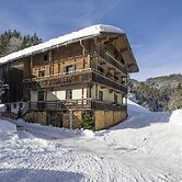 Farmhouse in Hopfgarten Near Ski Bus