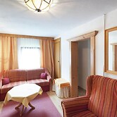 Guesthouse in Vent With Balcony
