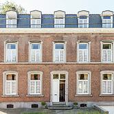 Spacious Holiday Home With Garden