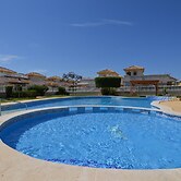 Nice Holiday Home with Shared Pool in Lo Crispin near Ciudad Quesada