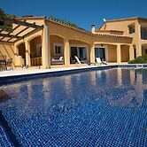 Roquebrun Villa With Pool