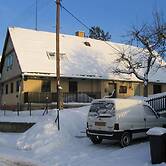 Authentic Holiday Home with Garden near Trutnov