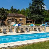 Blanquefort Hill Retreat