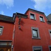 Charming Holiday Home in Neumagen-dhron