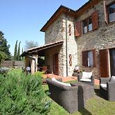 Charming Villa in Suvereto with Hot Tub