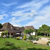 Luxury Villa in Dordogne With Pool & Privacy