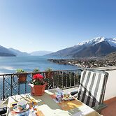 Relaxing Retreat With Pool