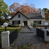Spacious Villa Near Arcen in a Wooded Area