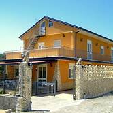 Belvilla by OYO Villa Russo