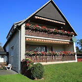 Cozy Apartment near Forest in Hullersen
