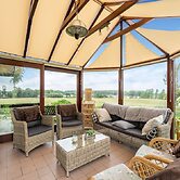Holiday Home in Oombergen With Terrace and Garden