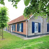 Farmhouse in Nederweert Near Canal Trails