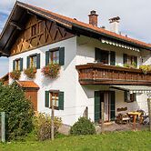 Alpenapartment mit Garten