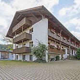 Wohnung in Neukirchen mit Skifahren & Pool
