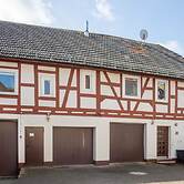 Heritage Apartment in Battenberg near Skiing