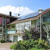 Welcoming Chalet near Forest in Rohrnbach