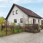 Cosy Apartment in Werda With Garden