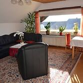 Cozy Apartment in Wilsecker near Forest