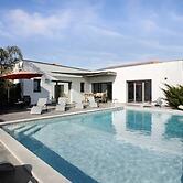 Spacious Villa in Salir de Mato With Private Pool, Terrace