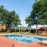 Rustic Mansion in Pian di Sco