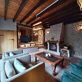 Charming Cottage in a Farm With Views