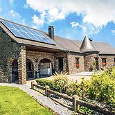 Villa in Bitvre With Garden