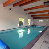 Sunny Cottage With Pool