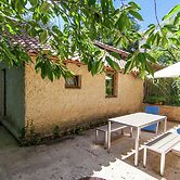 Cottage in Bourgnac With Whirlpool